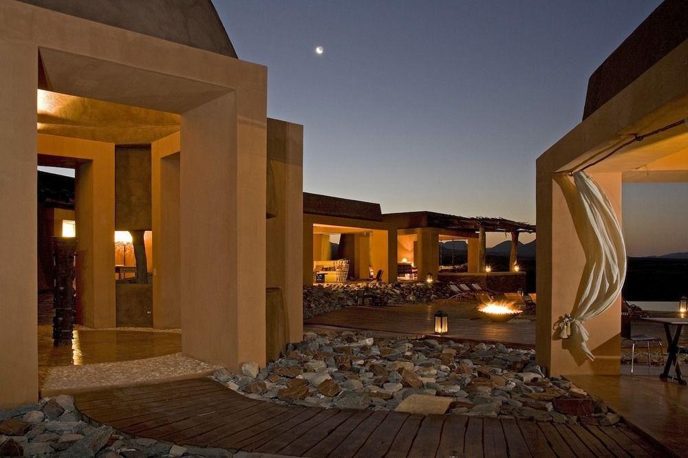 Okahirongo Elephant Lodge Purros Bagian luar foto